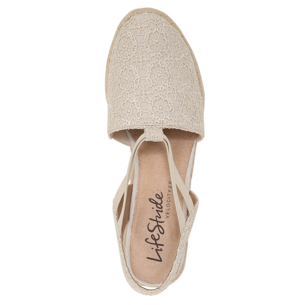 Women's LifeStride Katrina 2 Slip-On NATURAL G9792F4252