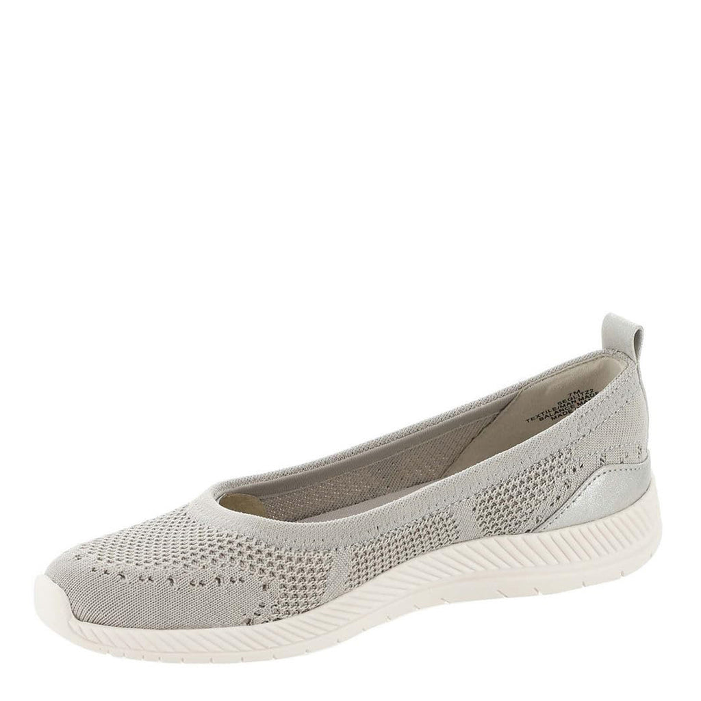 Women's Easy Spirit Glitz 2 Slip-On TAUPE GLITZ2-TAU01