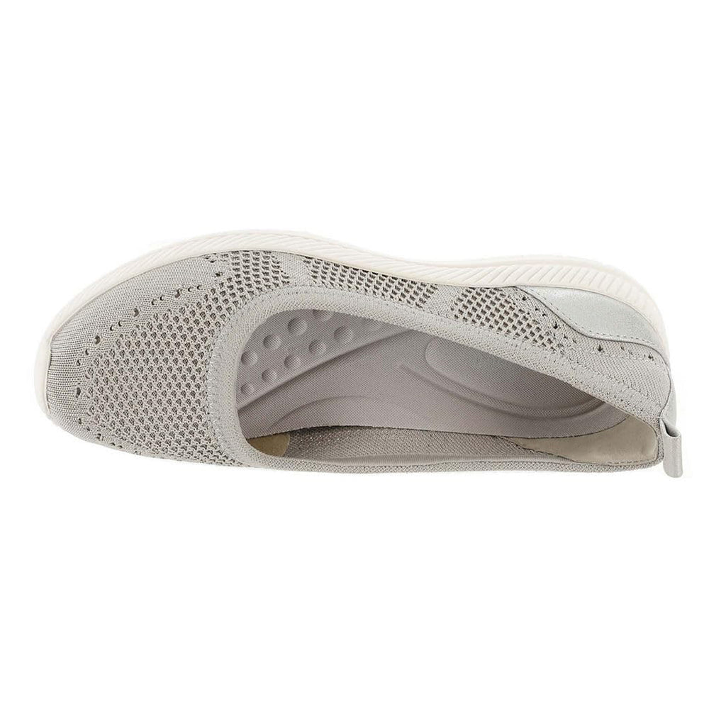 Women's Easy Spirit Glitz 2 Slip-On TAUPE GLITZ2-TAU01