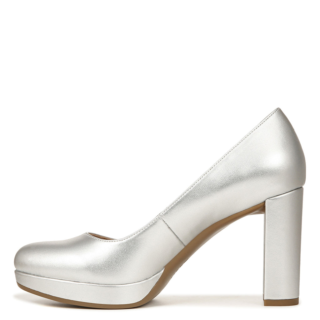 Women's Naturalizer, Berlin Pump