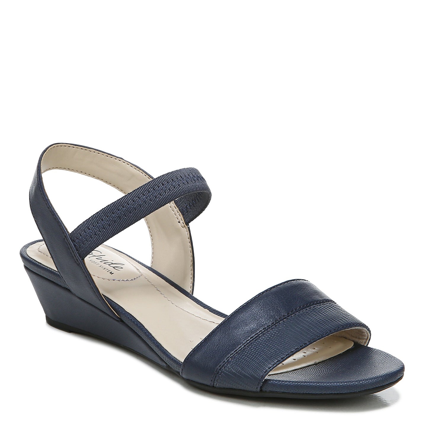 Peltz Shoes  Women's LifeStride Yuma Sandal NAVY H5211S1400
