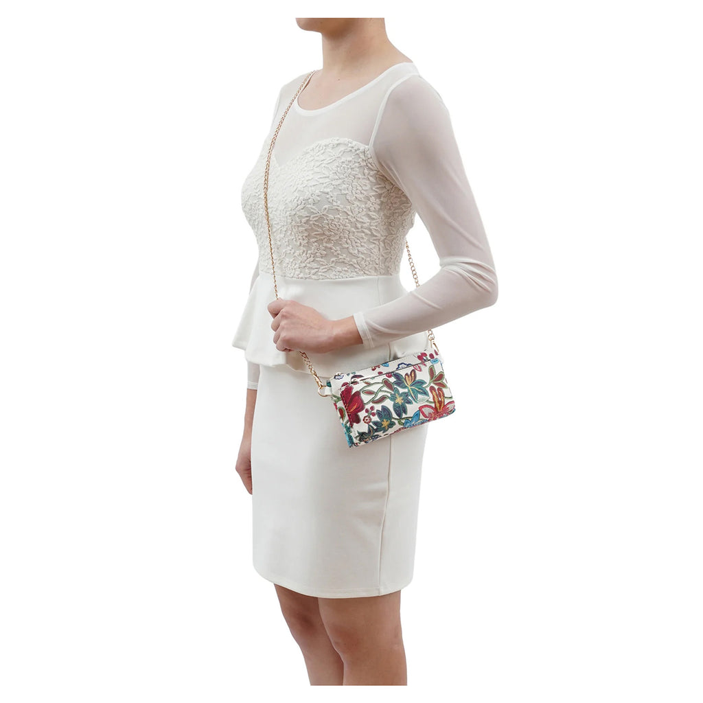 Women's Mellow World, Primerose Floral Patterned Wristlet