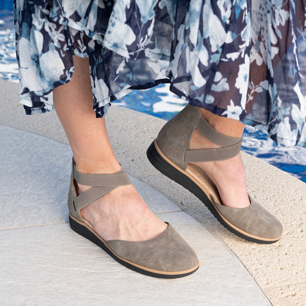 Women's SOUL Naturalizer, Intro Slip-On