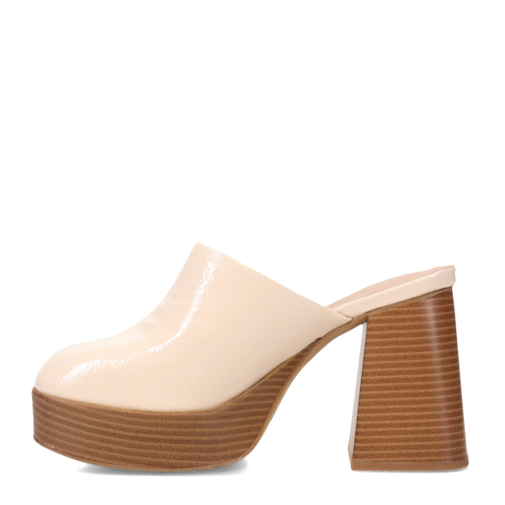 Women's Circus NY, Shay Clog