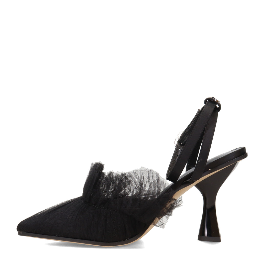 Women's Circus NY, Michelle Pump