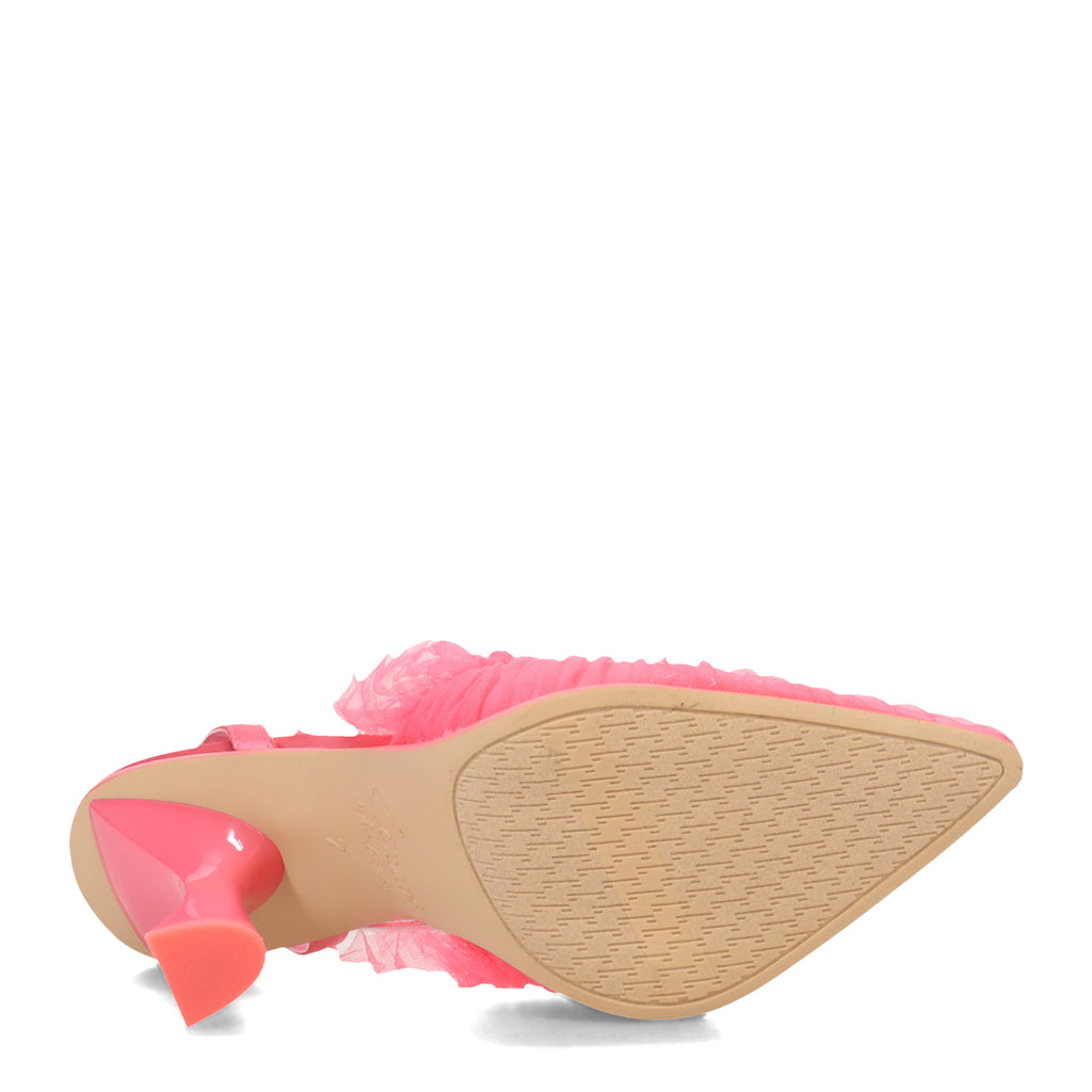 Women's Circus NY, Michelle Pump