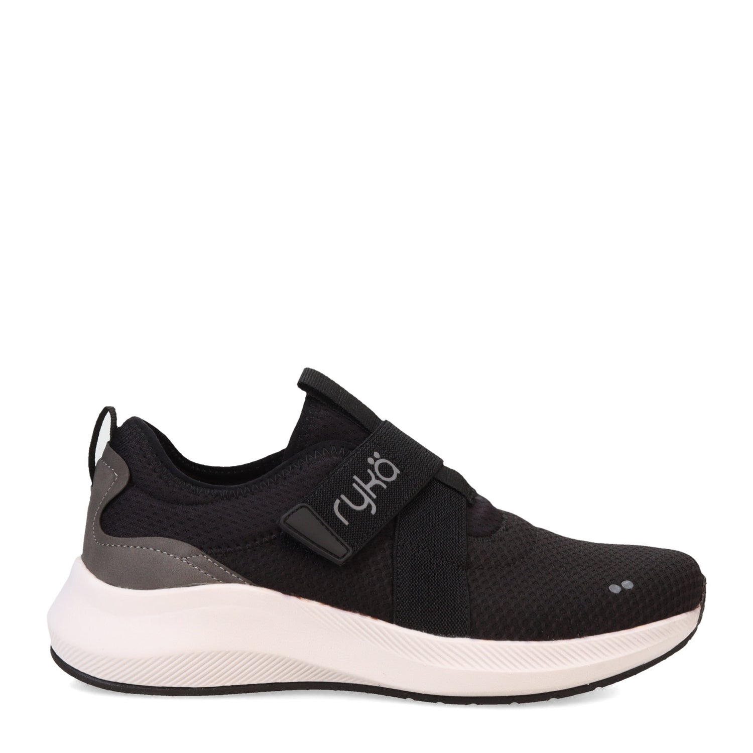 Peltz Shoes  Women's Ryka Fame Slip-On Sneaker BLACK I3934M1001