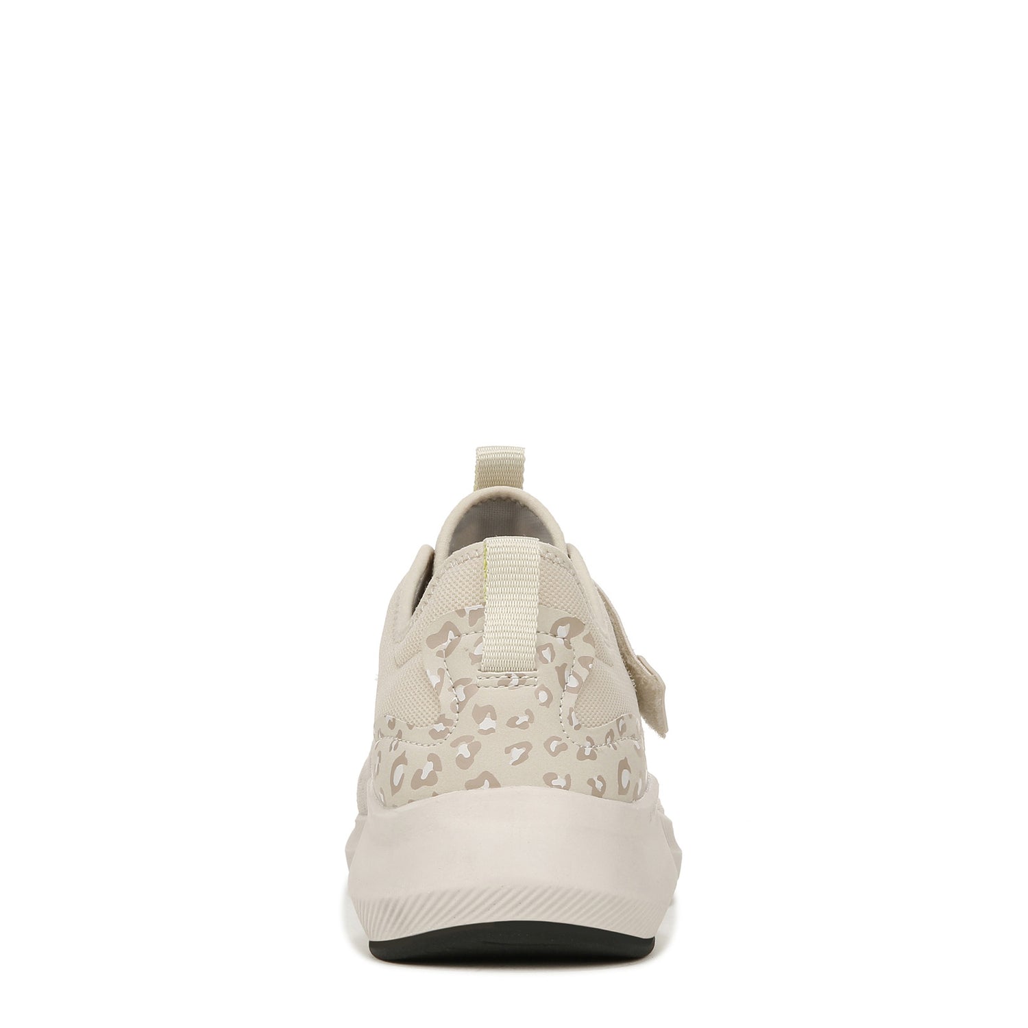 Peltz Shoes  Women's Ryka Fame Sneaker Beige I3934M1250