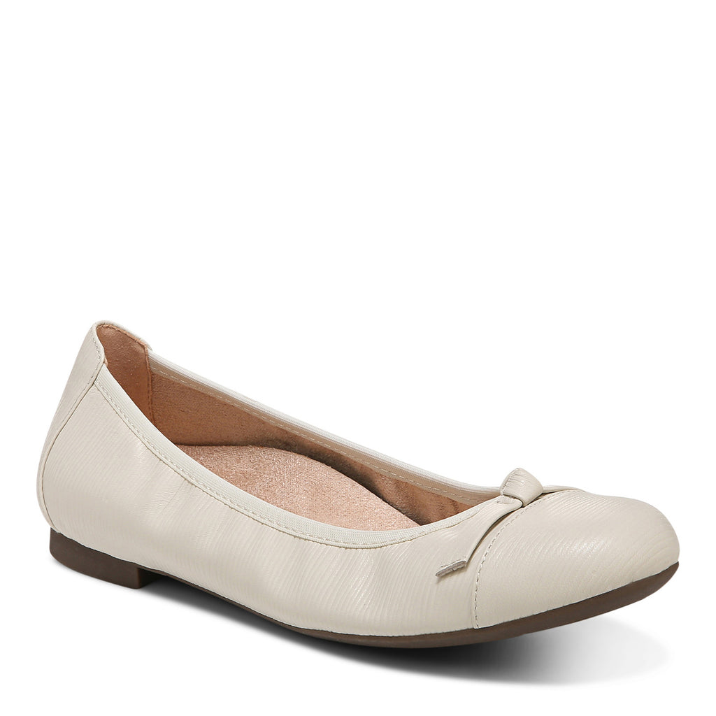 Women's Vionic, Amorie Flat