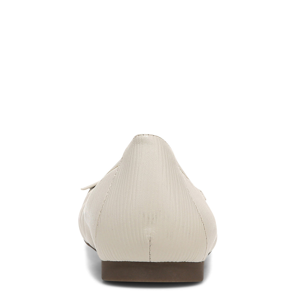 Women's Vionic, Amorie Flat