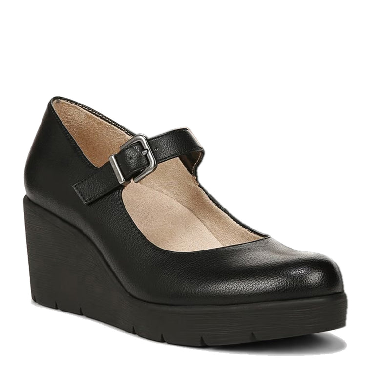Clarks and naturalizer discount