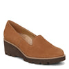 Peltz Shoes  Women's Vionic Willa Wedge Slip-On TOFFEE I7294L1200