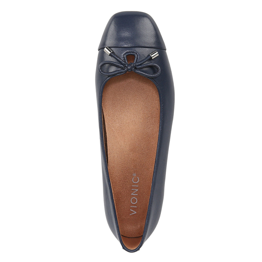 Women's Vionic, Klara Flat