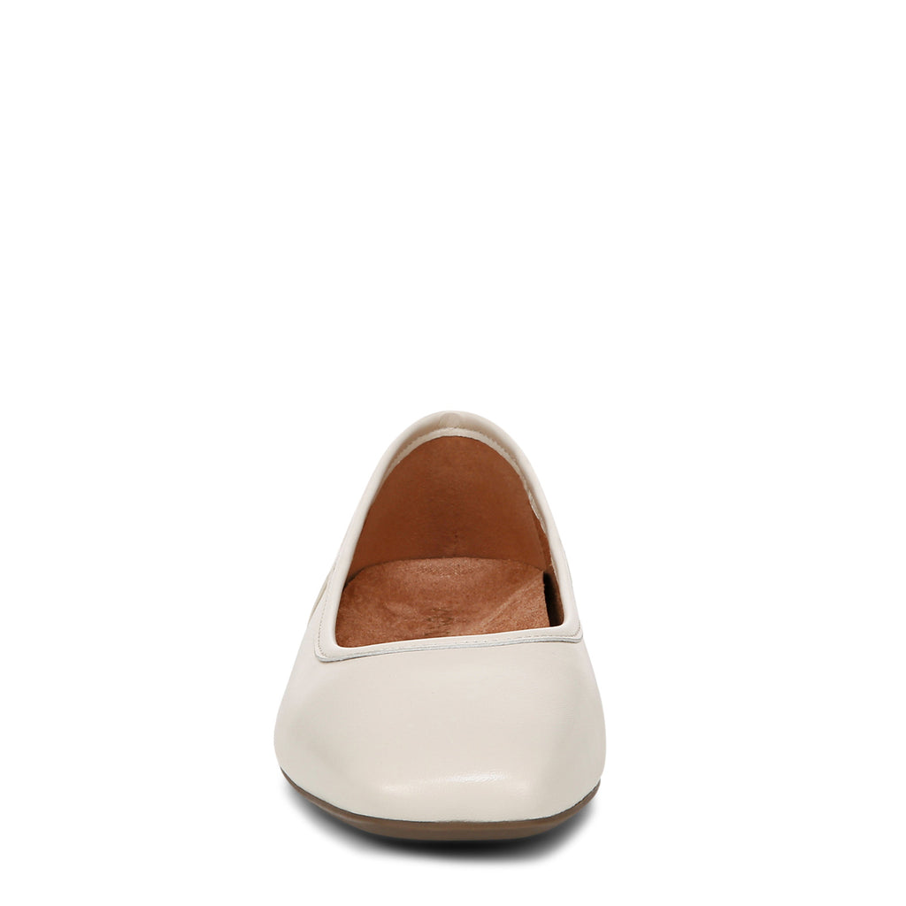 Women's Vionic, Orinda Flat