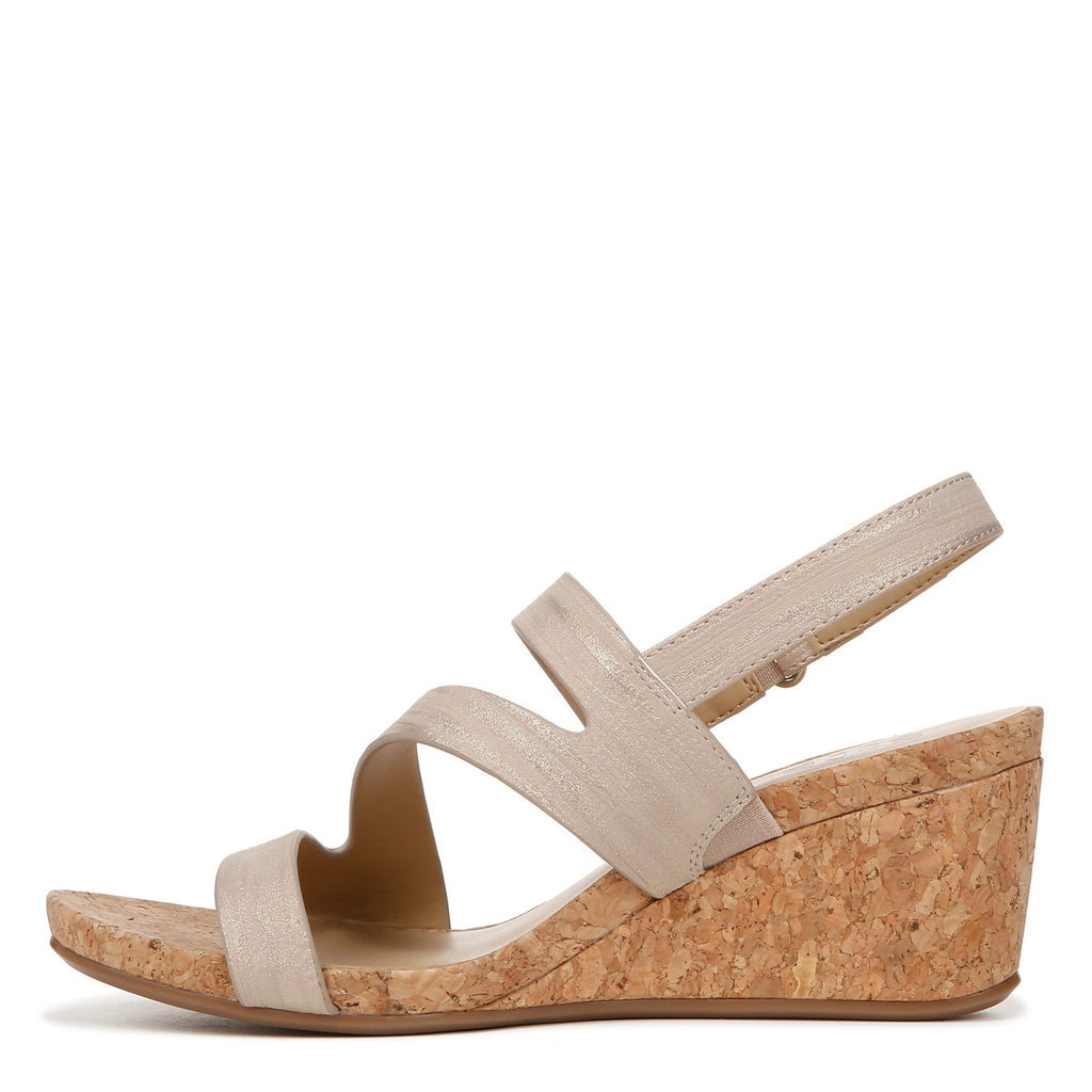 Women's Naturalizer, Adria Sandal