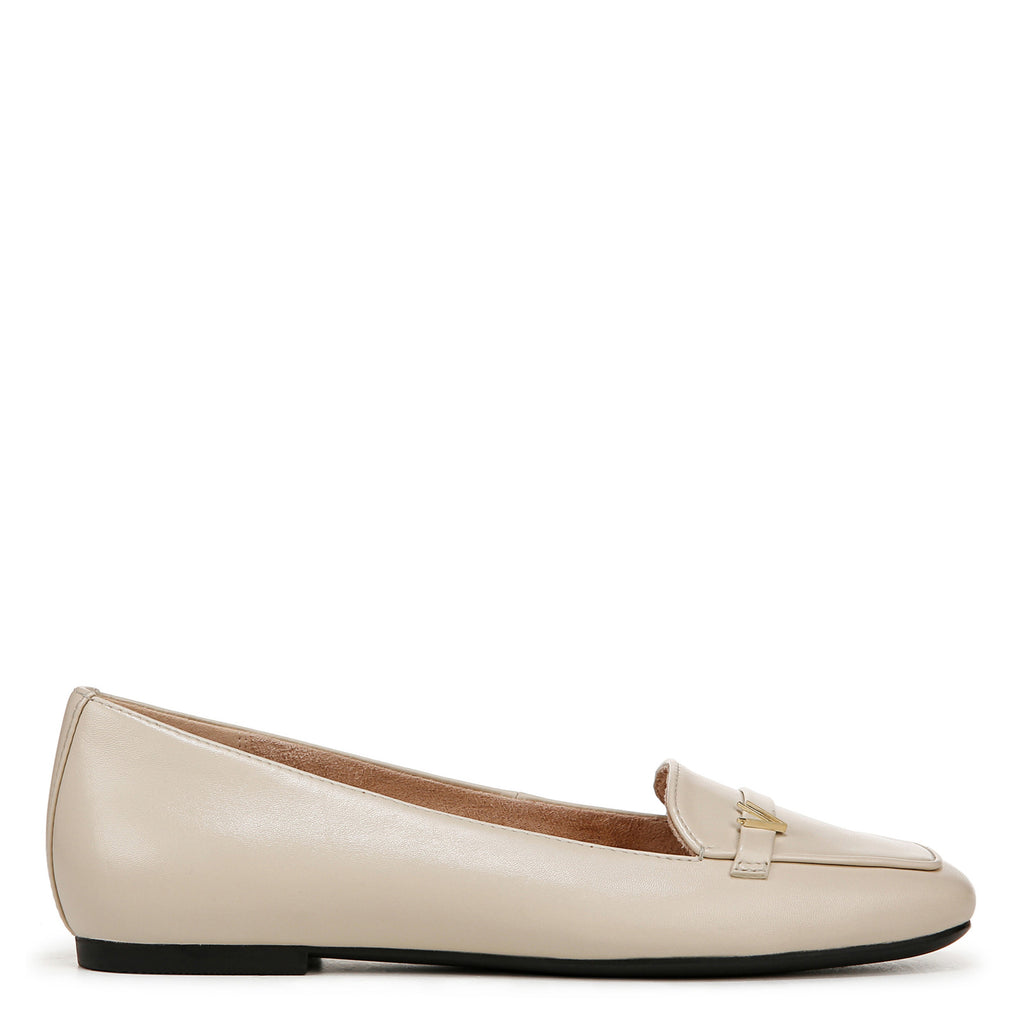 Women's Vionic, Hayes Flat