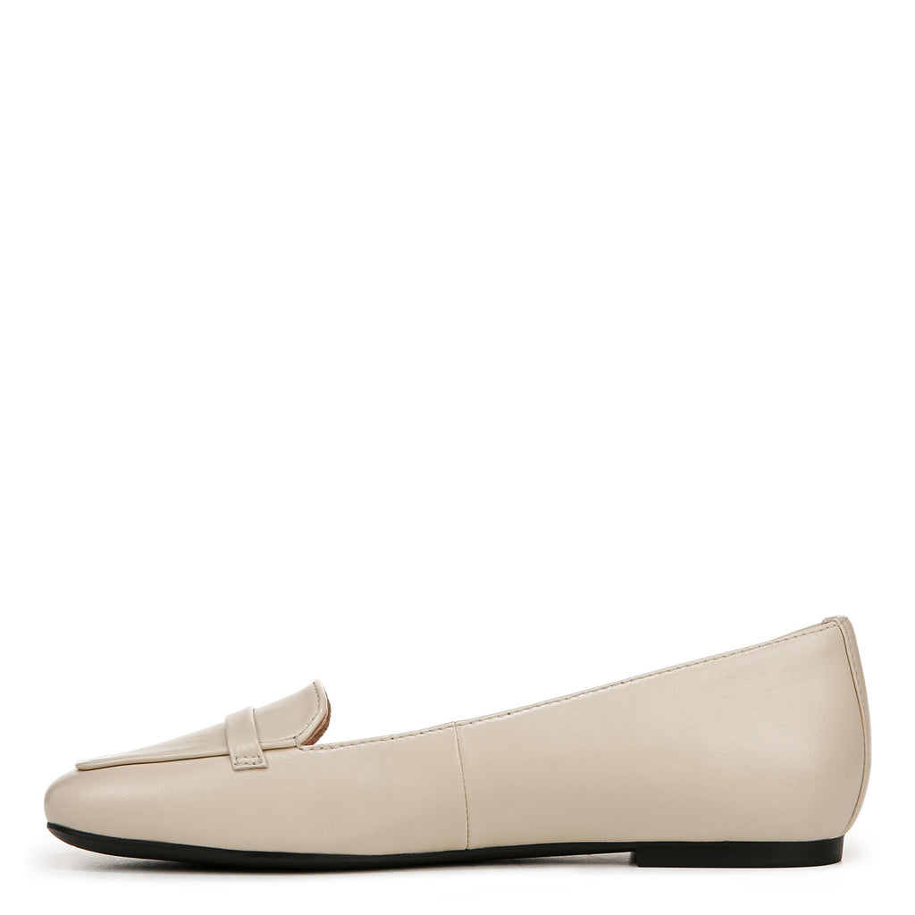 Women's Vionic, Hayes Flat
