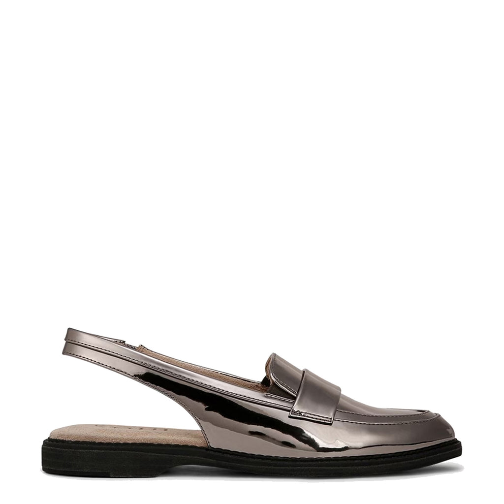 Women's SOUL Naturalizer, Yeah Flat