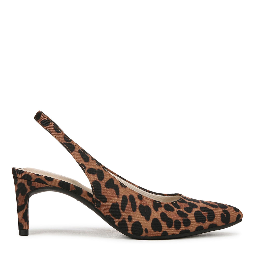 Women's LifeStride Annalise Pump LEOPARD J1251F1201