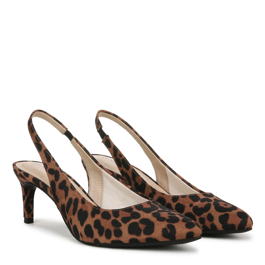 Women's LifeStride Annalise Pump LEOPARD J1251F1201
