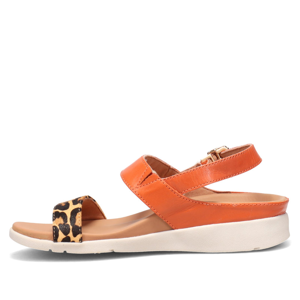 Women's Strive, Lucia Sandal