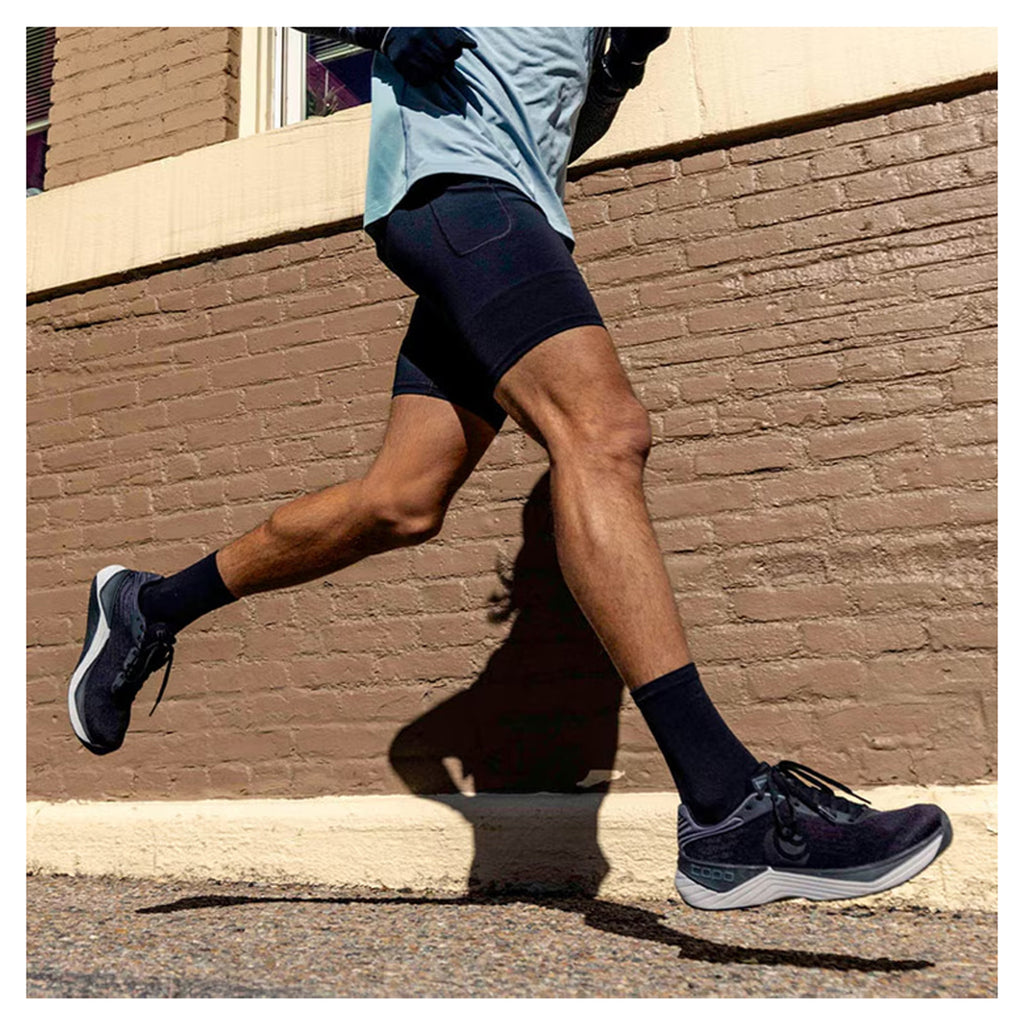 Men's Topo Ultrafly 5 Running Shoe BLACK/CHARCOAL M076-BLKCHA