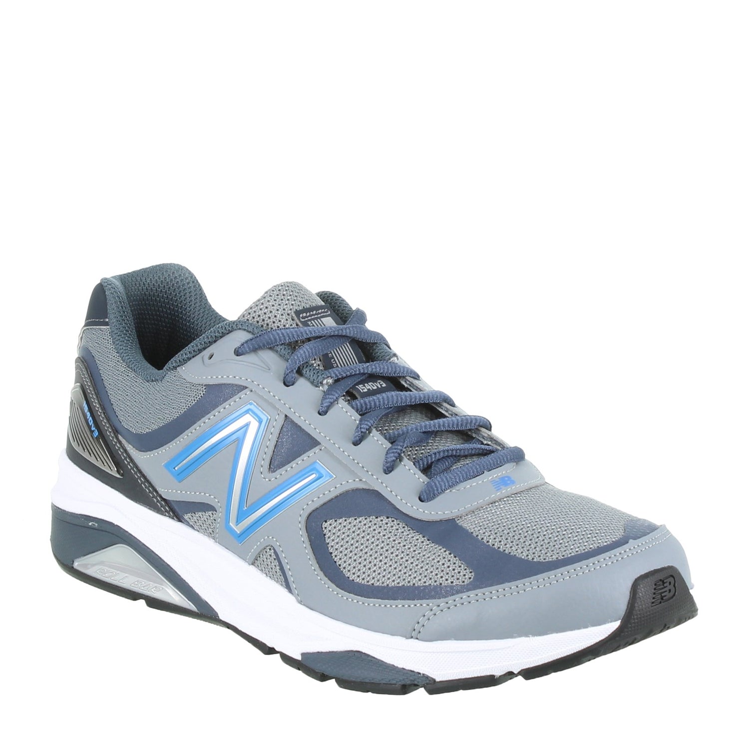 Men's New Balance, 1540V3 Running Sneaker – Peltz Shoes