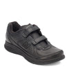 Peltz Shoes  Men's New Balance MW577 Strap Walking Shoe BLACK MW577VK