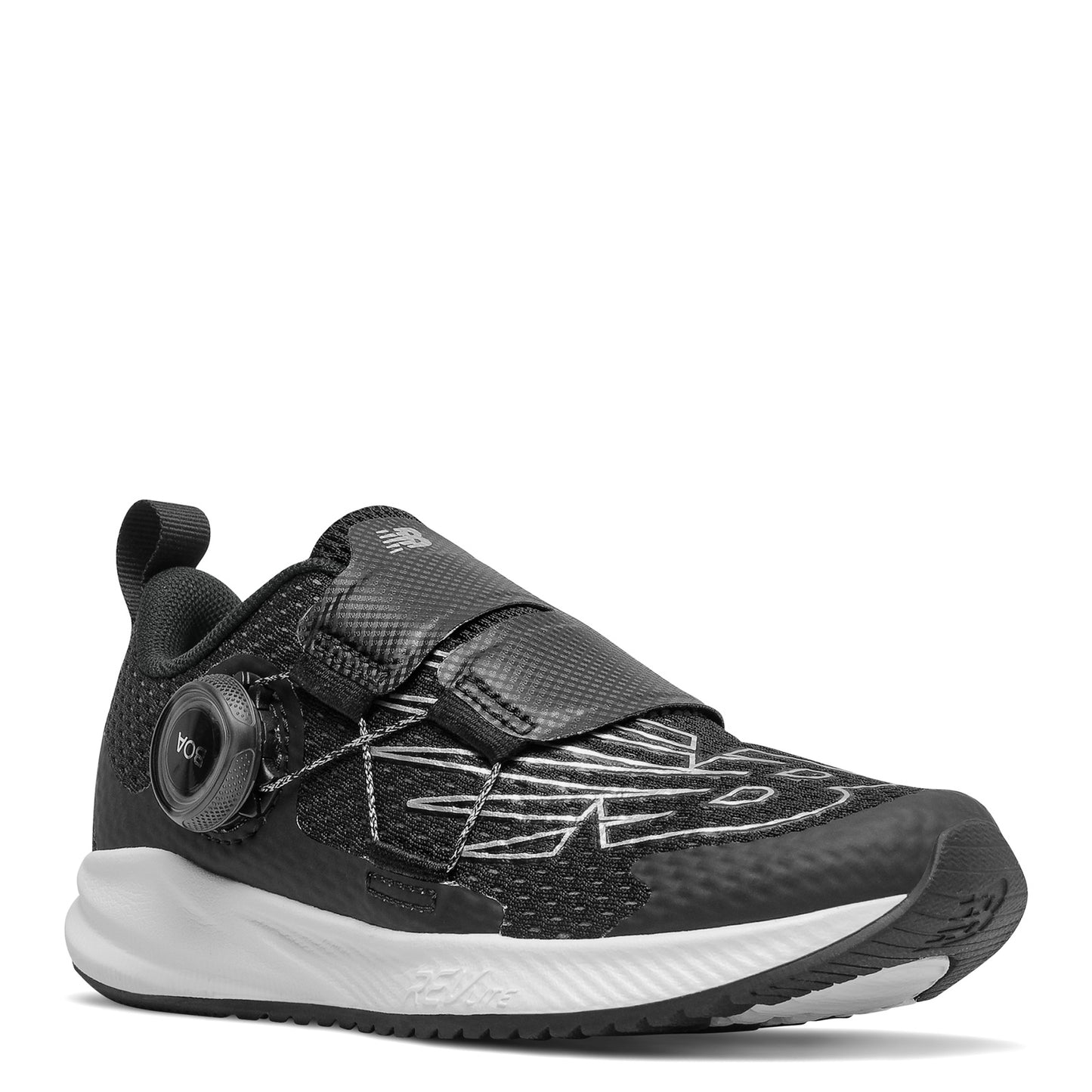 Peltz Shoes  Boy's New Balance Fuel Core Reveal v3 Sneaker - Little Kid BLACK  WHITE PTRVLBW3