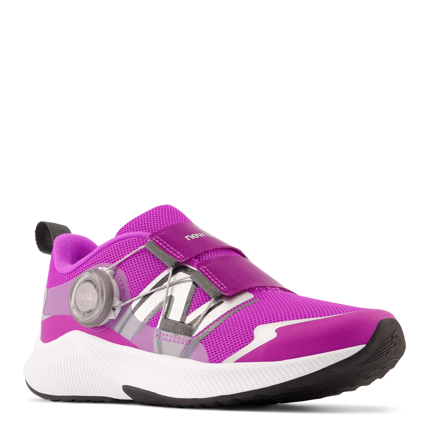 Peltz Shoes  Girl's New Balance Fuel Core Reveal v4 Sneaker - Little Kid Cosmic Rose/Purple Punch/Silver Metallic PTRVLPK4