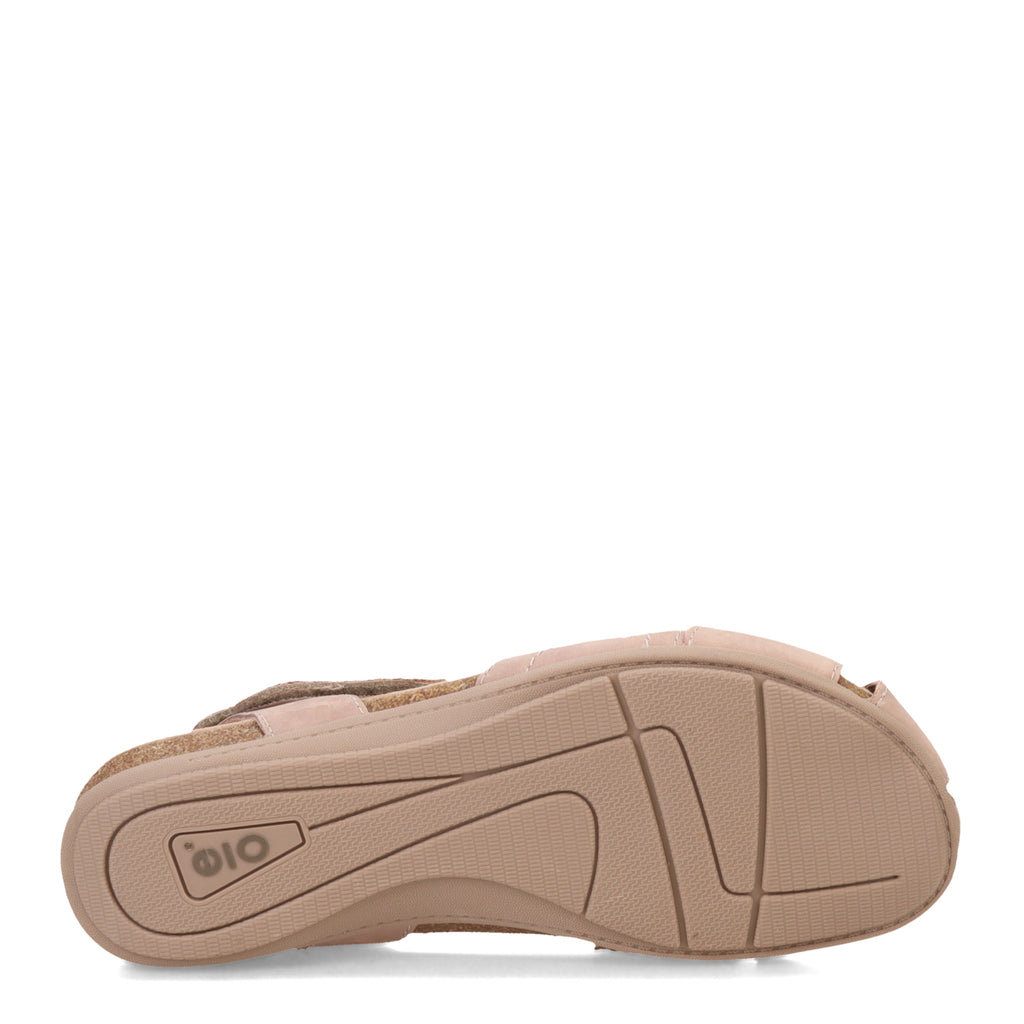 Women's Earth Origins Birdine Slip-On COCO LIGHT BROWN R-BIRDINE-IVO01
