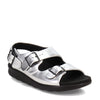 Peltz Shoes  Women's SAS Relaxed Sandal GOLD RELAXED-MOONBEA