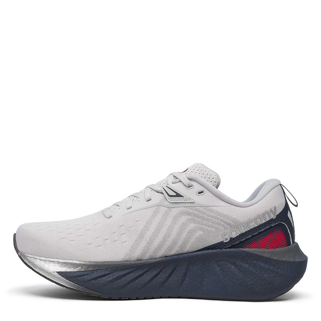 Men's Saucony, Triumph 22 Running Shoe