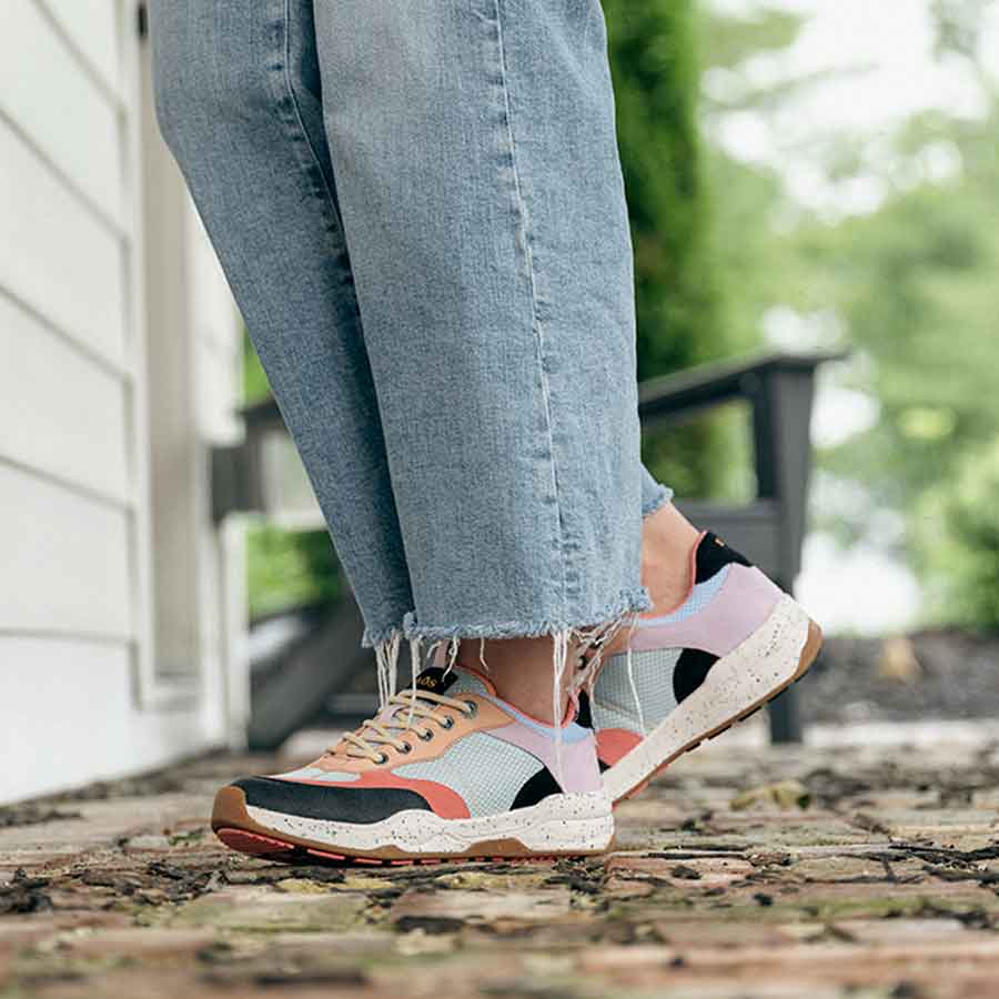 Women's Taos Super Hiker Sneaker RETRO MULTI SPH-14151-RTRM