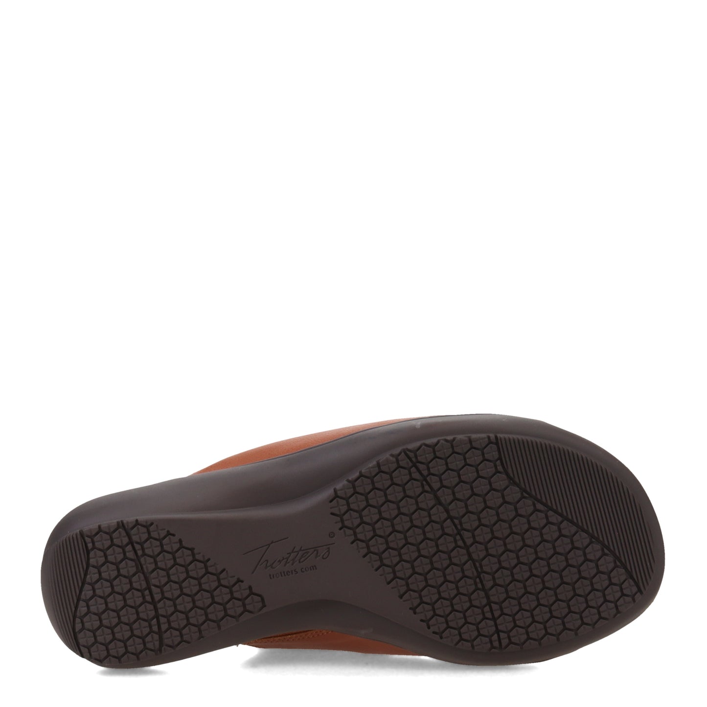Peltz Shoes  Women's Trotters Rhianna Sandal LUGGAGE T2272-215