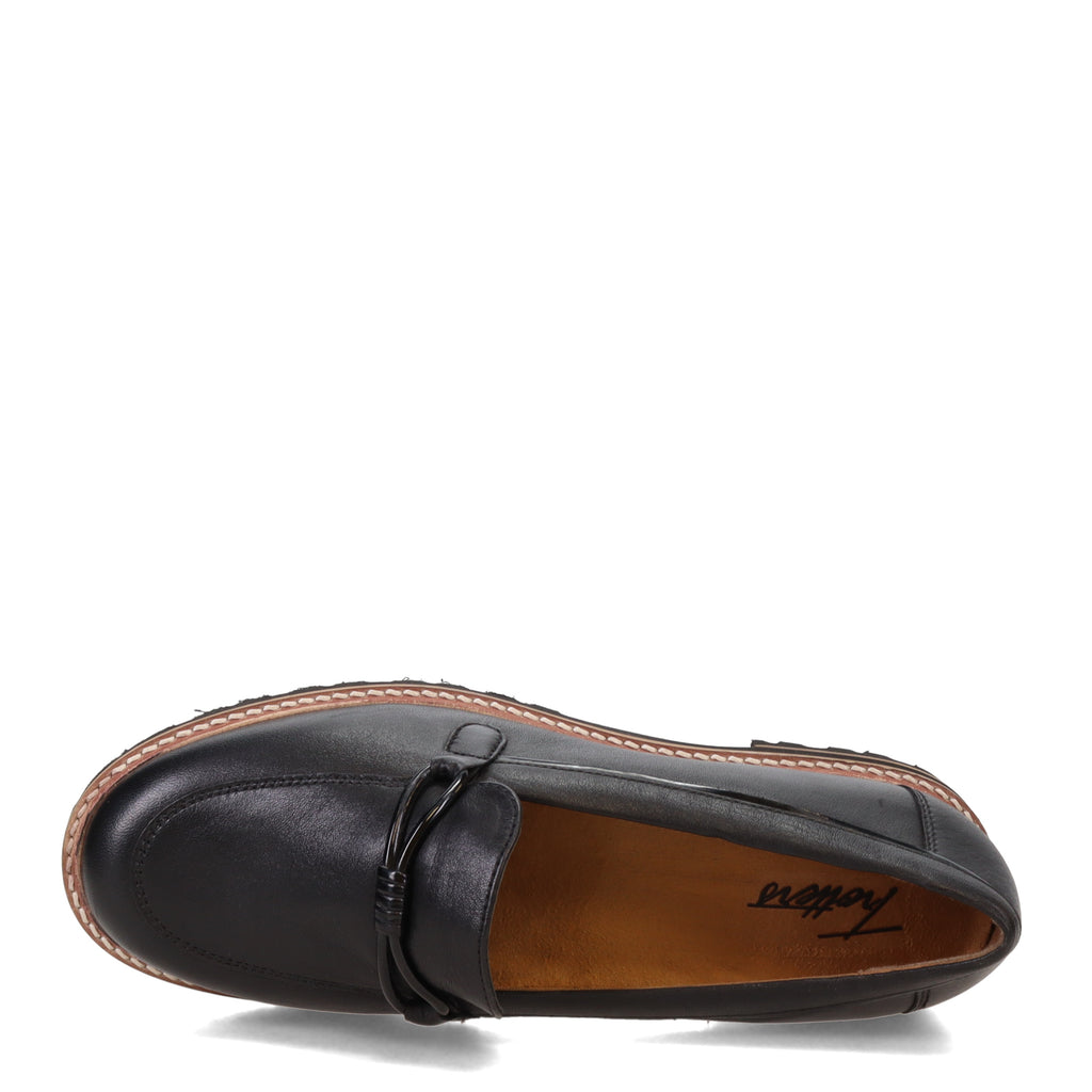 Women's Trotters, Deanna Loafer