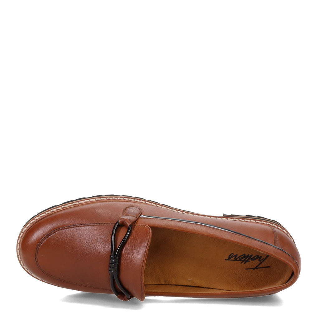 Women's Trotters, Fiora Loafer