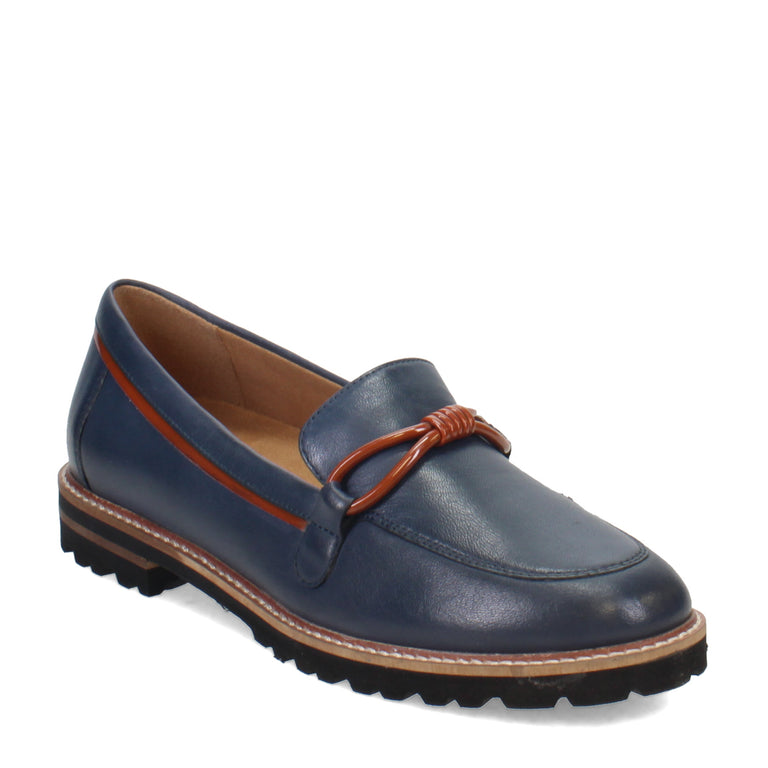 Women's Trotters, Fiora Loafer