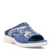 Peltz Shoes  Women's Easy Spirit Traciee2 Sandal BLUE DENIM COLORED TRACIEE2-LBL08