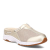Peltz Shoes  Women's Easy Spirit Travelknot Clog TAUPE TRAVKNOT22-240