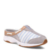 Peltz Shoes  Women's Easy Spirit Travelknot Clog LIGHT BLUE TRAVKNOT22-450