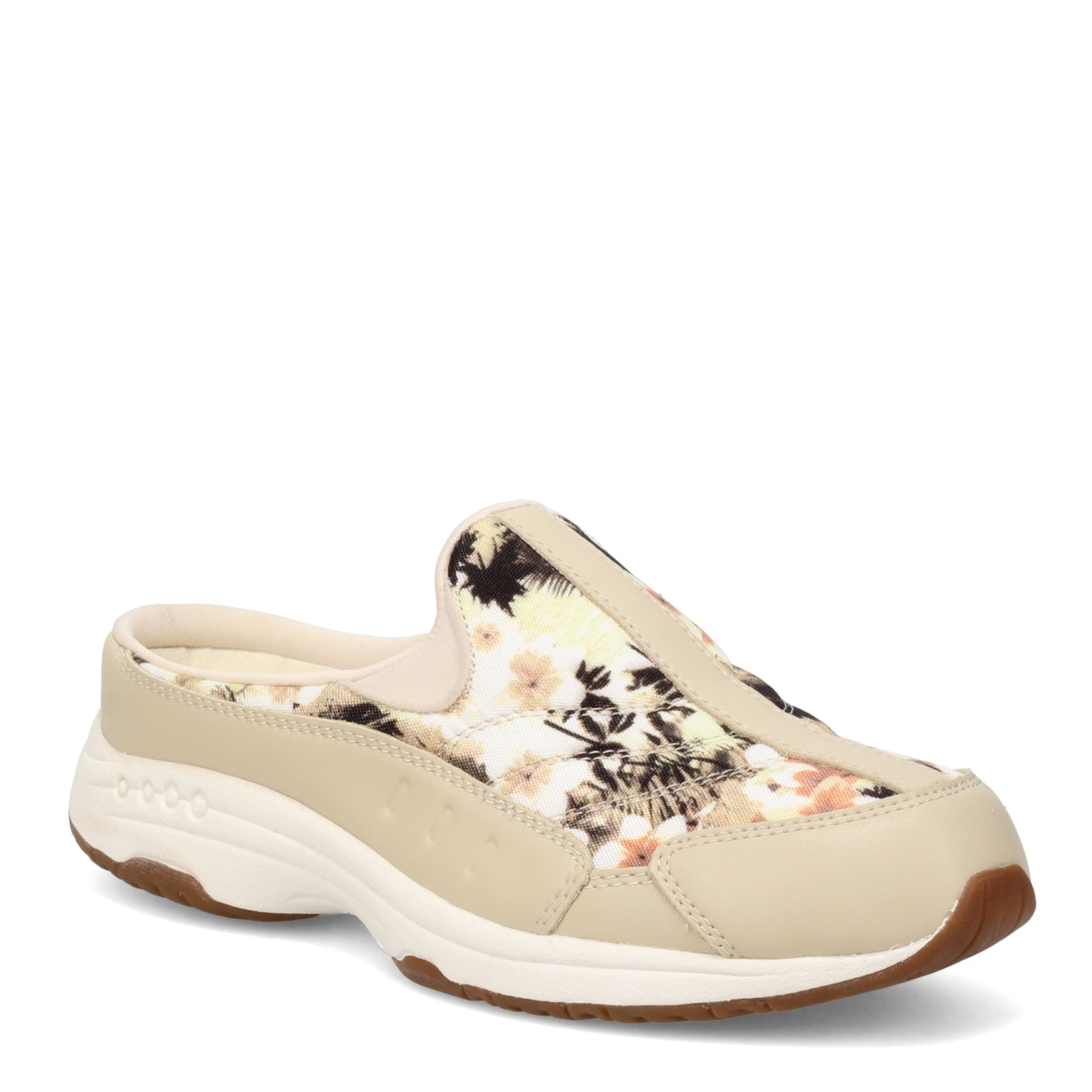 Peltz Shoes  Women's Easy Spirit Traveltime Classic Clog MALT TRAVTIME590-110