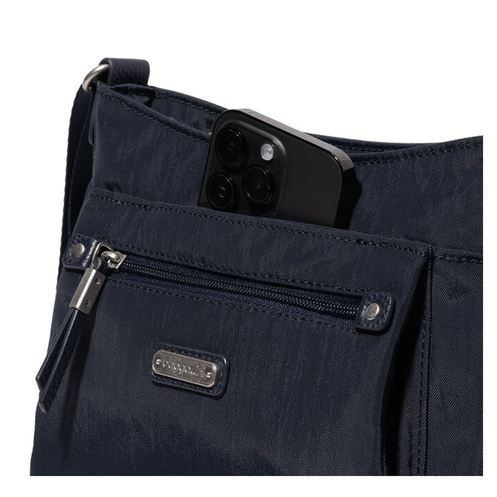 Baggallini, Uptown Bagg with RFID Phone Wristlet