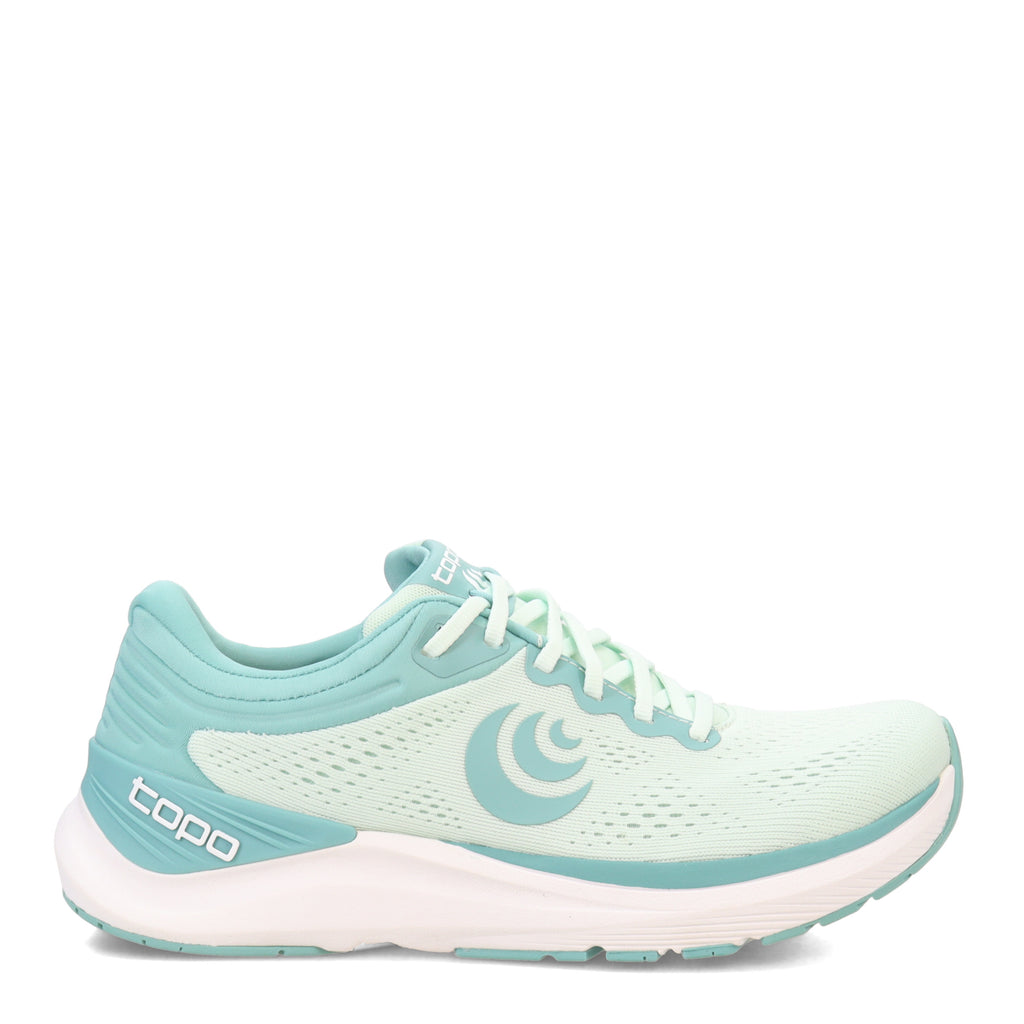 Women's Topo, Ultrafly 4 Running Shoe