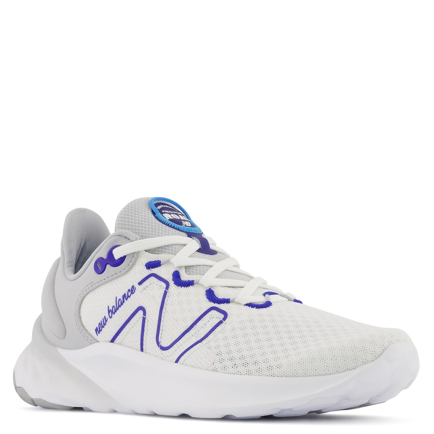 Peltz Shoes  Women's New Balance Fresh Foam Roav v2 Running Shoe WHITE WROAVMG2