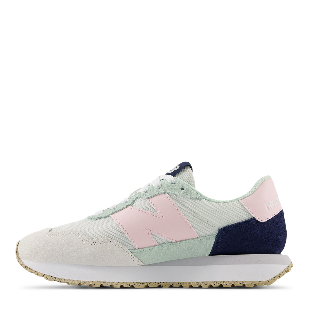 Women's New Balance, 237 Sneaker