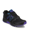 Peltz Shoes  Women's New Balance 410V7 Trail Running Shoe BLACK WHITE PURPLE WT410MB7