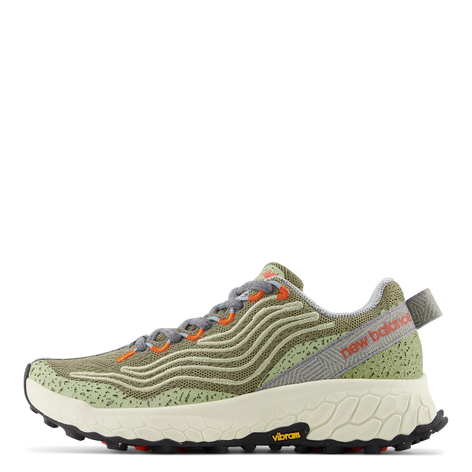 Peltz Shoes  Women's New Balance Fresh Foam X Hierro v7 Trail Running Shoe GREEN MOSS WTHIER7U