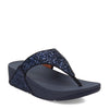 Peltz Shoes  Women's FitFlop Lulu Thong Sandal Navy X03-399