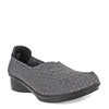 Peltz Shoes  Women's Bernie Mev Yael Fly Slip-On GREY SHIMMER YAEL FLY GRYSHI